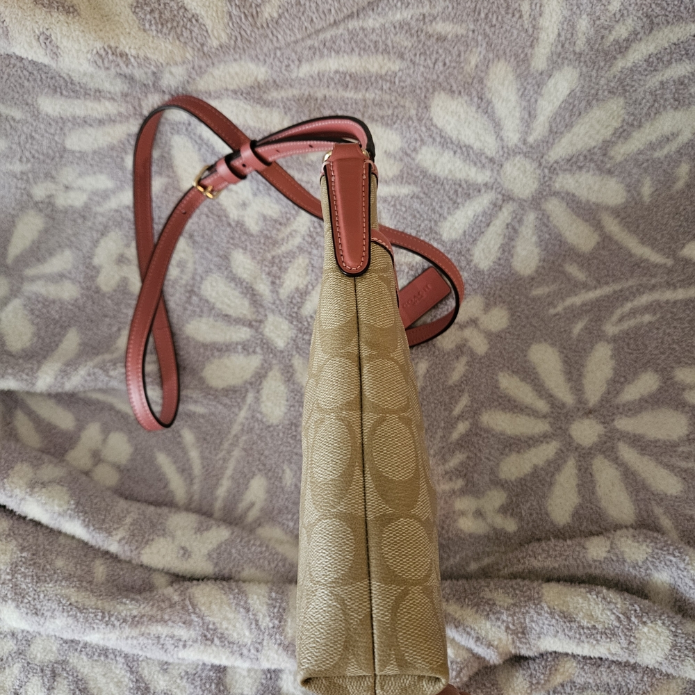 Coach Tan and Pink Crossbody Bag - Picture 5 of 8